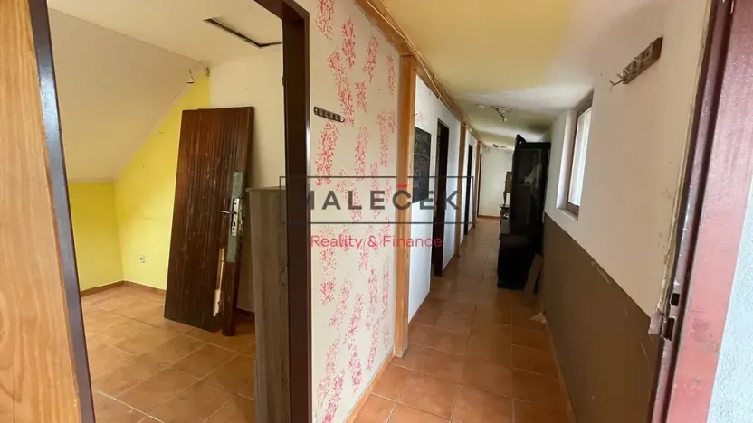 Prodej komerční nemovitosti, Kladno, Dubská, 160 m2