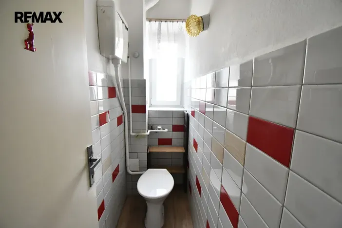 Prodej bytu 1+1, Hronov, Husova, 50 m2