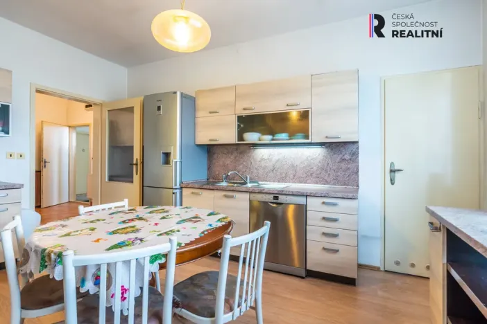 Prodej činžovního domu, Jevišovice, 420 m2