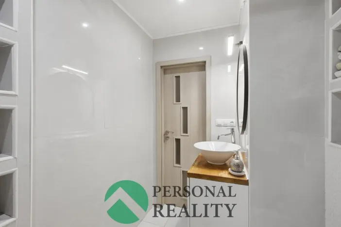 Prodej bytu 4+kk, Rakovník - Rakovník II, Luženská, 65 m2