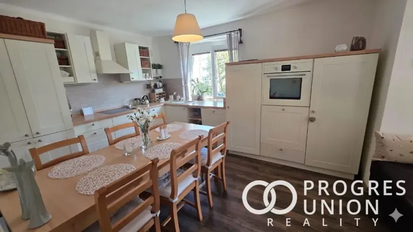 Pronájem bytu 2+kk, Rožnov pod Radhoštěm, 49 m2