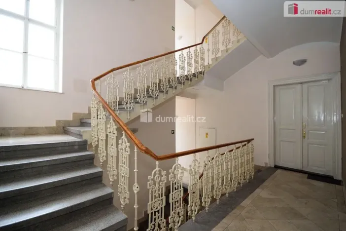 Pronájem bytu 1+1, Praha - Nové Město, Hálkova, 31 m2