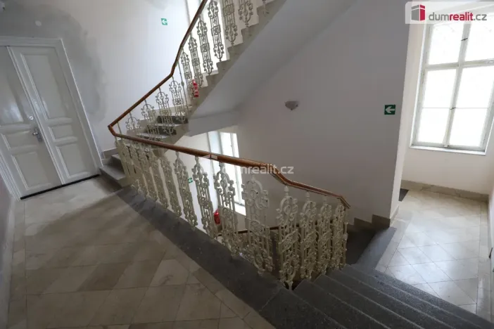 Pronájem bytu 1+1, Praha - Nové Město, Hálkova, 31 m2