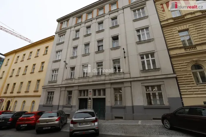Pronájem bytu 1+1, Praha - Nové Město, Hálkova, 31 m2