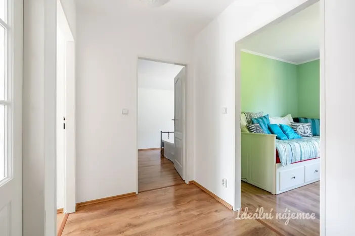 Pronájem bytu 5+1, Horoušany, Na Svahu, 141 m2