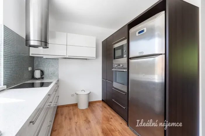 Pronájem rodinného domu, Horoušany, Na Svahu, 141 m2