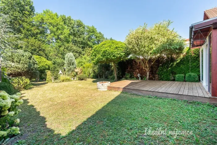 Pronájem rodinného domu, Horoušany, Na Svahu, 141 m2