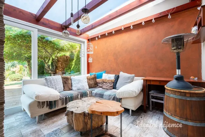 Pronájem rodinného domu, Horoušany, Na Svahu, 141 m2