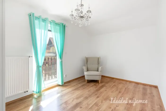 Pronájem rodinného domu, Horoušany, Na Svahu, 141 m2