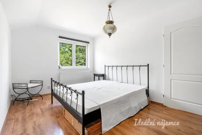 Pronájem rodinného domu, Horoušany, Na Svahu, 141 m2