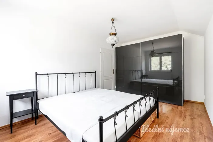 Pronájem rodinného domu, Horoušany, Na Svahu, 141 m2