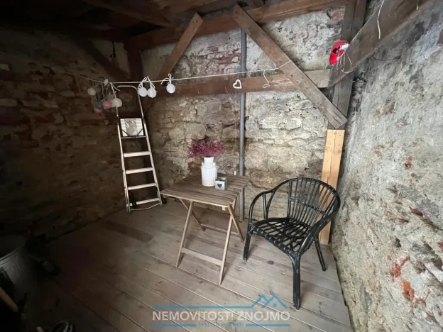 Pronájem bytu 2+kk, Znojmo, Na Kopečku, 52 m2