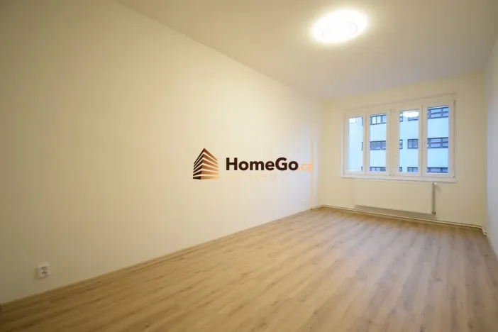 Pronájem bytu 2+1, Praha - Nusle, U gymnázia, 55 m2