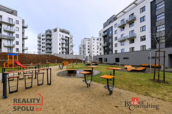 Pronájem bytu 1+kk, Plzeň - Jižní Předměstí, Magisterská, 29 m2