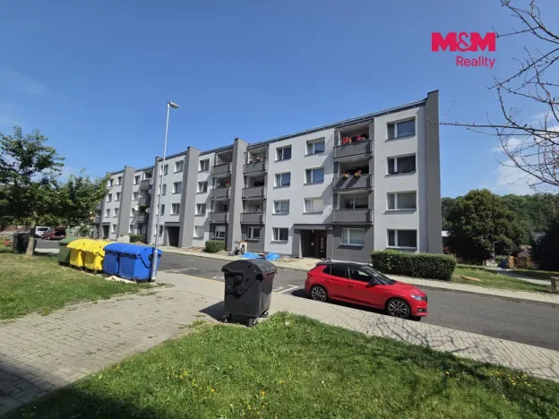 Pronájem bytu 1+1, Loket, Sportovní, 37 m2