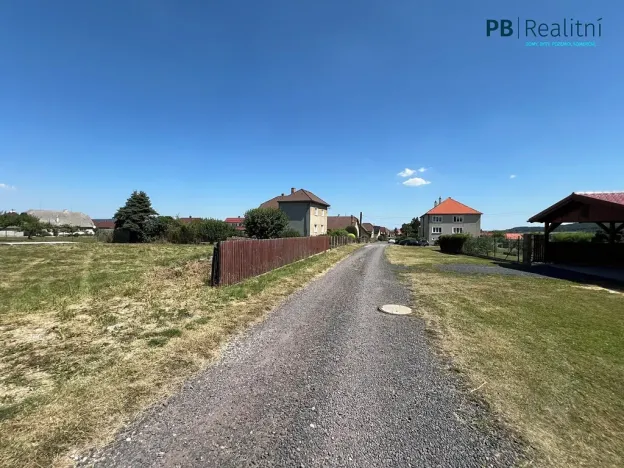 Prodej pozemku pro bydlení, Osek, 860 m2