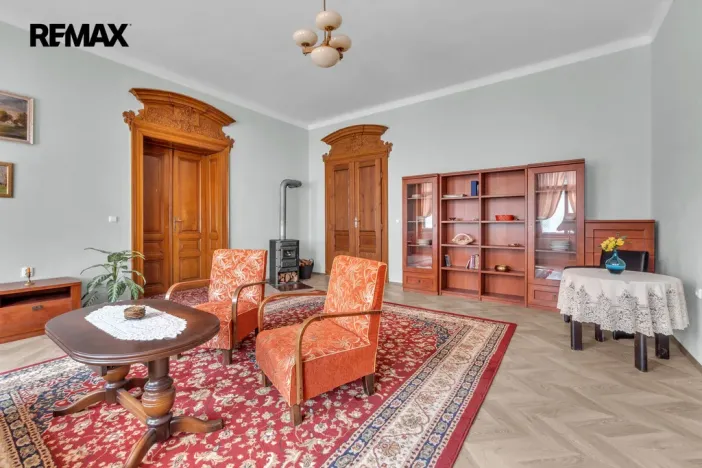 Pronájem bytu 3+1, Chlumec nad Cidlinou - Chlumec nad Cidlinou IV, Smetanova, 98 m2