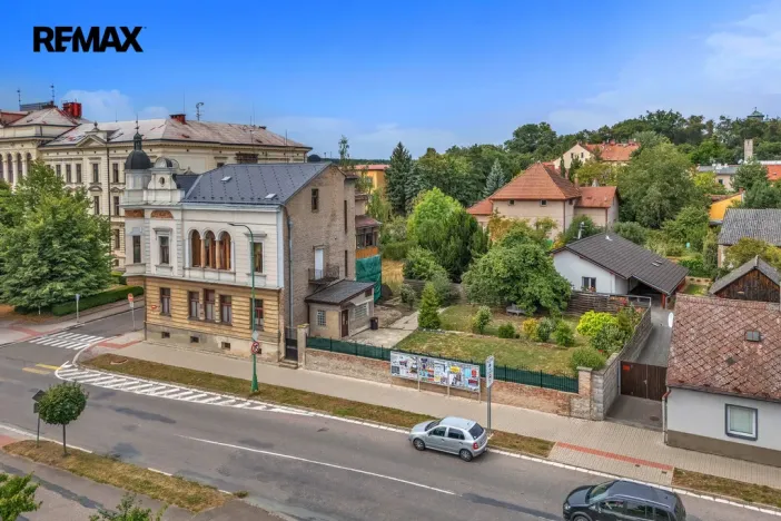 Pronájem bytu 3+1, Chlumec nad Cidlinou - Chlumec nad Cidlinou IV, Smetanova, 98 m2