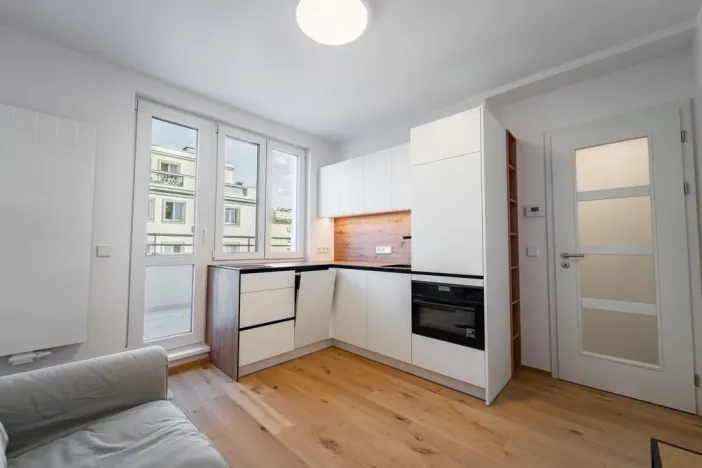 Pronájem bytu 2+kk, Praha - Břevnov, Pod Drinopolem, 30 m2