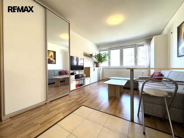 Prodej bytu 1+kk, Olomouc - Řepčín, Edvarda Beneše, 30 m2