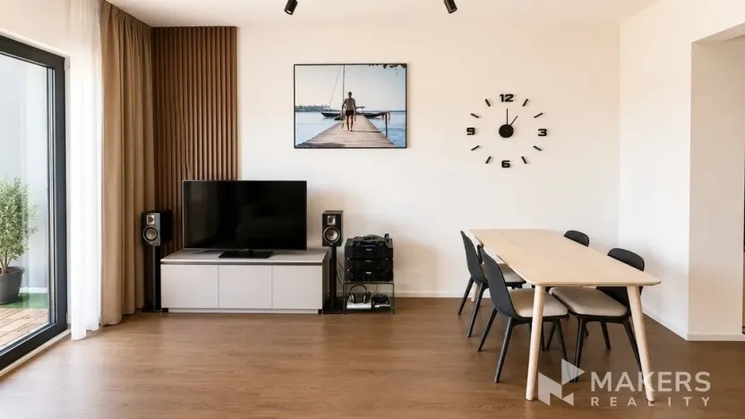 Pronájem bytu 2+kk, Praha - Smíchov, U Lihovaru, 48 m2