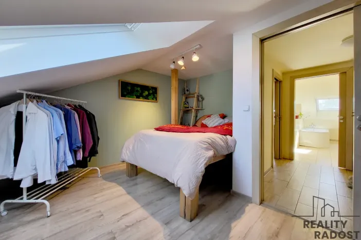 Prodej komerční nemovitosti, Šanov, Nádražní, 261 m2