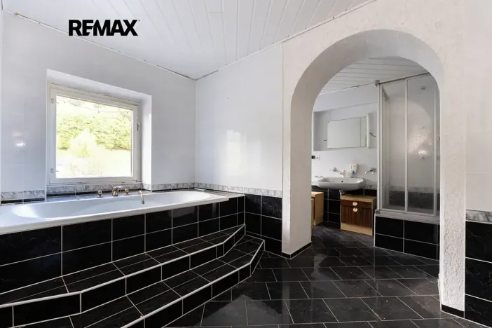 Prodej apartmánu, Altenberg, Německo, Talstraße, 780 m2
