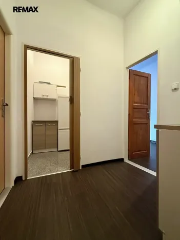 Pronájem kanceláře, Plzeň, Radobyčická, 73 m2