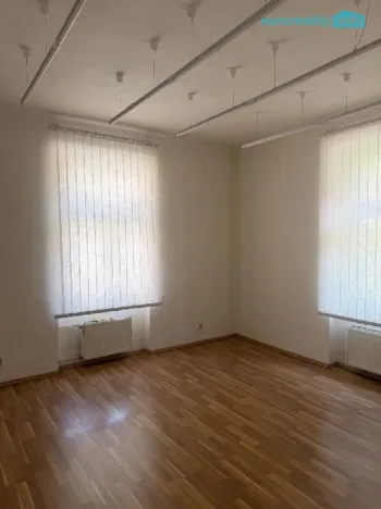 Pronájem kanceláře, Praha, Domažlická, 48 m2