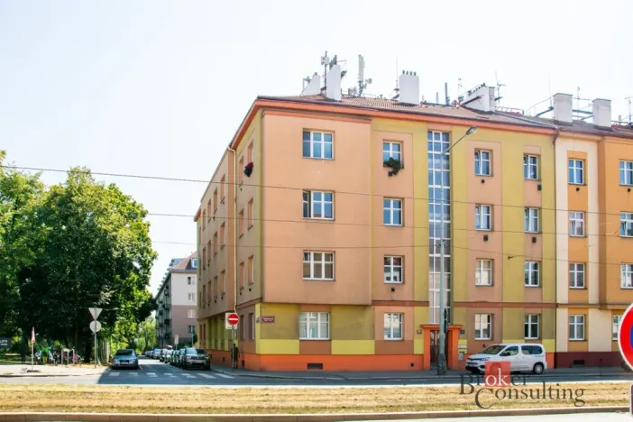 Pronájem bytu 2+kk, Praha - Strašnice, Černokostelecká, 45 m2