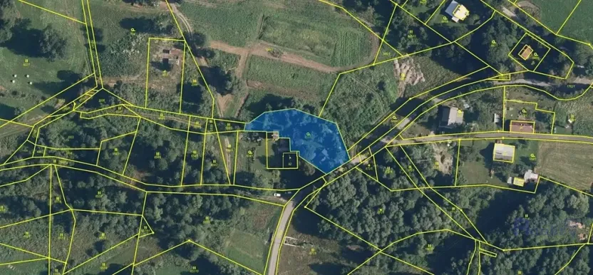 Dražba pozemku pro bydlení, Karlovice, 1618 m2