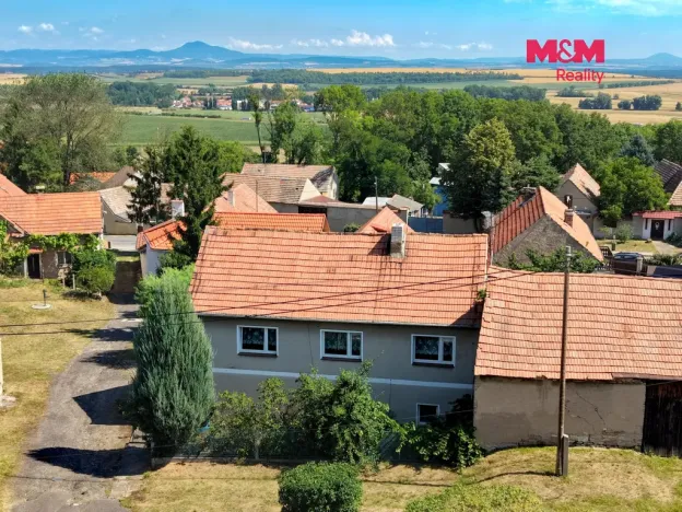 Prodej rodinného domu, Dušníky, 130 m2