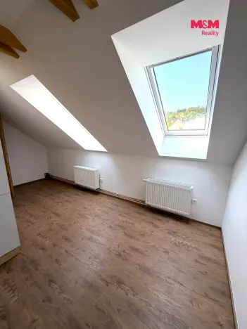 Pronájem bytu 3+kk, Náchod, Poděbradova, 79 m2