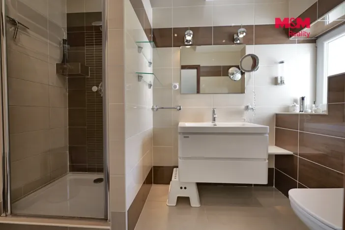 Prodej rodinného domu, Domašov u Šternberka, 341 m2