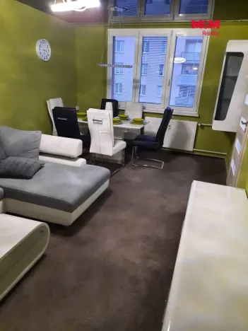 Pronájem bytu 2+1, Chomutov, Arbesova, 61 m2