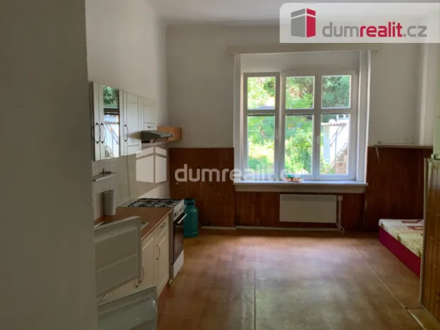 Prodej bytu 2+1, Mariánské Lázně, Poštovní, 102 m2