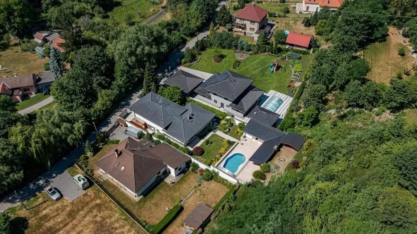 Prodej rodinného domu, Benátky, 241 m2