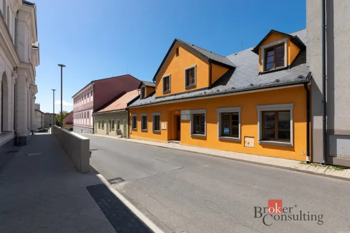 Pronájem obchodního prostoru, Bruntál, Partyzánská, 225 m2