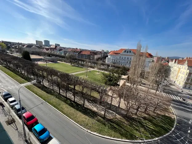 Pronájem bytu 2+1, Brno, Slovanské náměstí, 75 m2