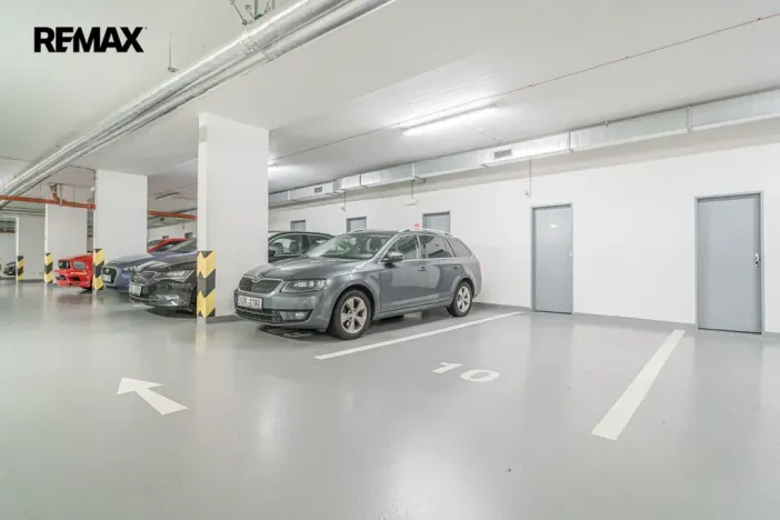 Prodej bytu 1+kk, Praha - Zličín, Sazovická, 33 m2