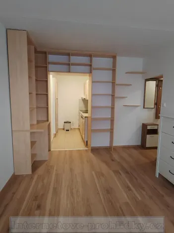 Pronájem bytu 2+kk, Praha - Hlubočepy, 50 m2