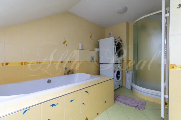 Prodej rodinného domu, Modřice, Brněnská, 371 m2