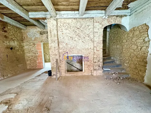 Prodej rodinného domu, Tuhaň, 700 m2