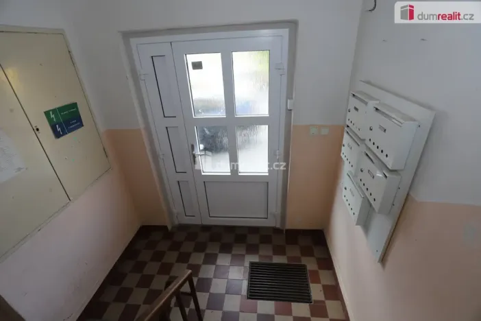 Prodej bytu 2+1, Dobřany, Stromořadí, 67 m2