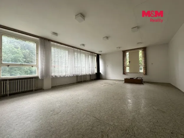 Prodej obchodního prostoru, Žatec, 900 m2