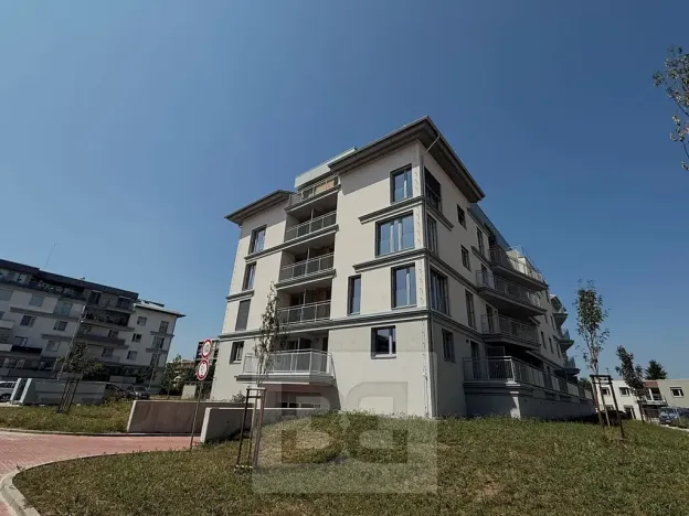 Pronájem bytu 2+kk, Pardubice, U Sportovní školy, 59 m2