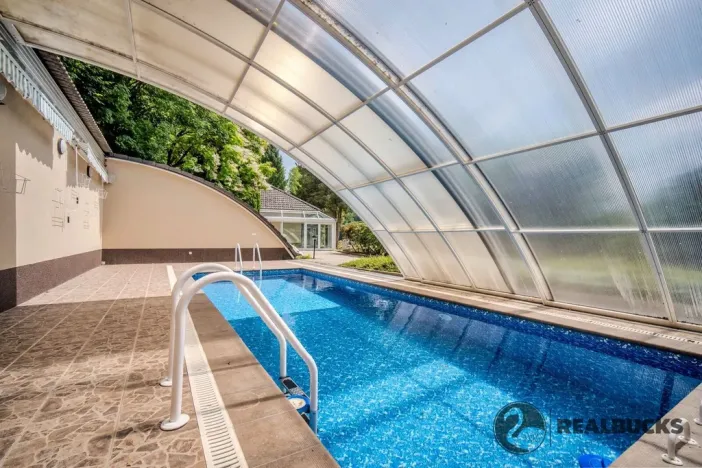 Prodej vícegeneračního domu, Turnov, 320 m2