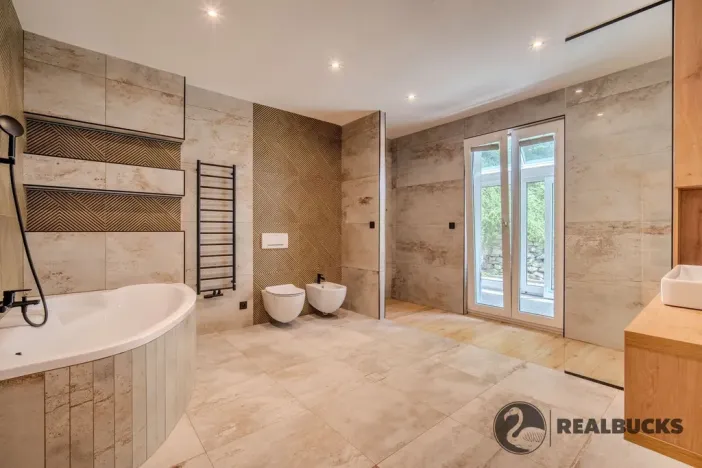 Prodej vícegeneračního domu, Turnov, 320 m2
