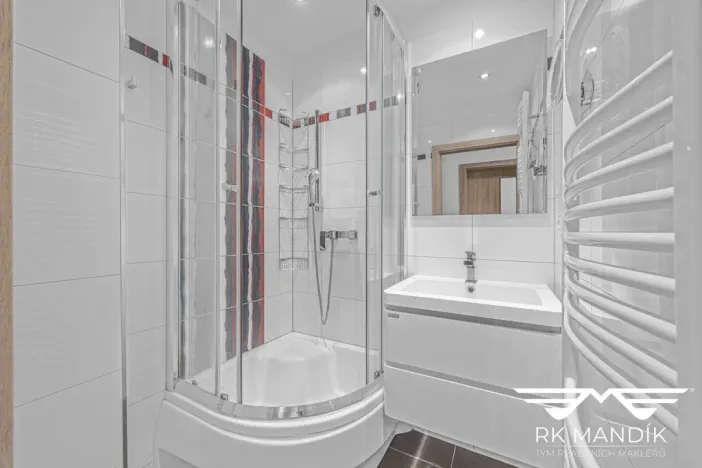 Pronájem bytu 3+1, Praha - Malešice, Tuchorazská, 72 m2