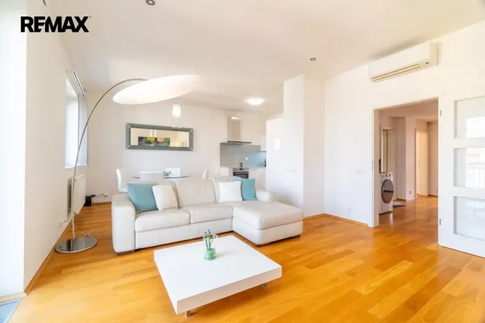 Pronájem bytu 4+kk, Praha - Vinohrady, Sázavská, 123 m2